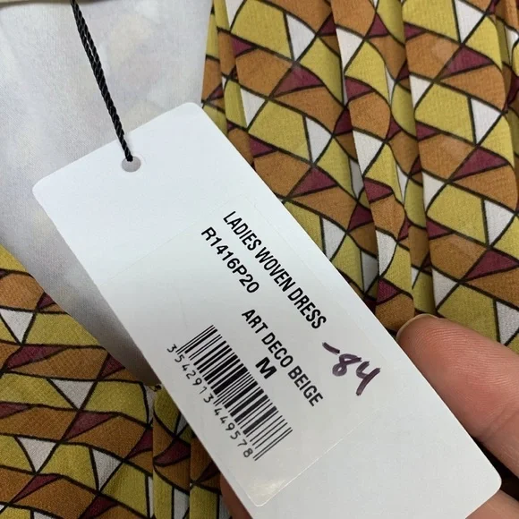 Molly Braken Art Deco Dress - Picture 6 of 11